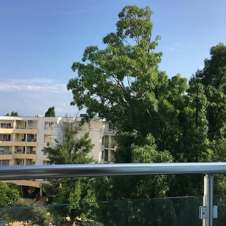 Pool View Family 70m From The Beach In Yassen Holiday Village アパート