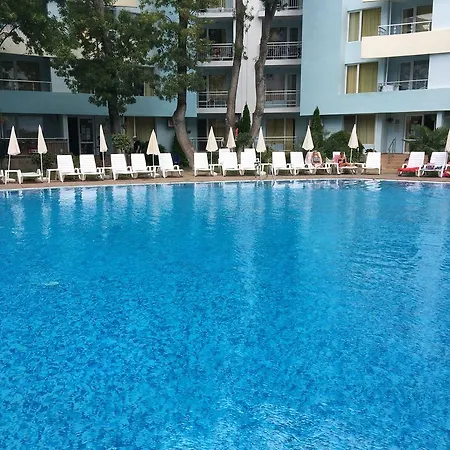 Pool View Family 70m From The Beach In Yassen Holiday Village شقة ساني بيتش