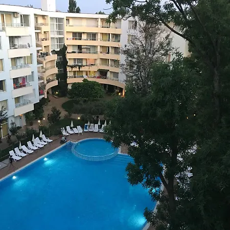 شقة Pool View Family 70m From The Beach In Yassen Holiday Village ساني بيتش