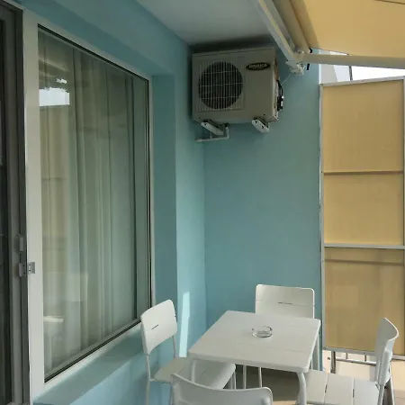 Pool View Family 70m From The Beach In Yassen Holiday Village شقة