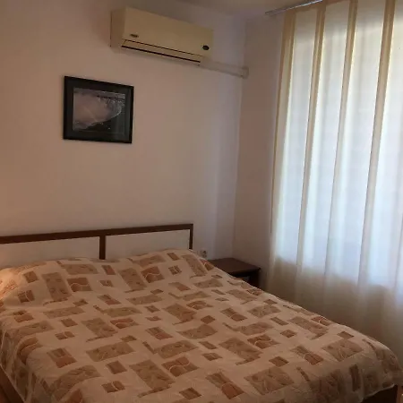 Pool View Family 70m From The Beach In Yassen Holiday Village شقة *